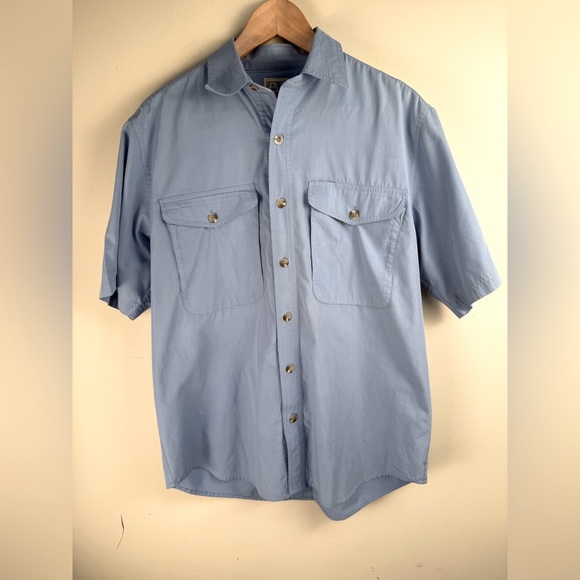 TravelSmith Other - VINTAGE Travel Smith Shirt Men M Blue Button Down Flap Pockets Safari Hiking 90s